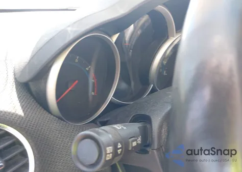 2015 Chevrolet Cruze 2Lt Auto from USA, damaged, VIN 1G1PE5SB1F7238413